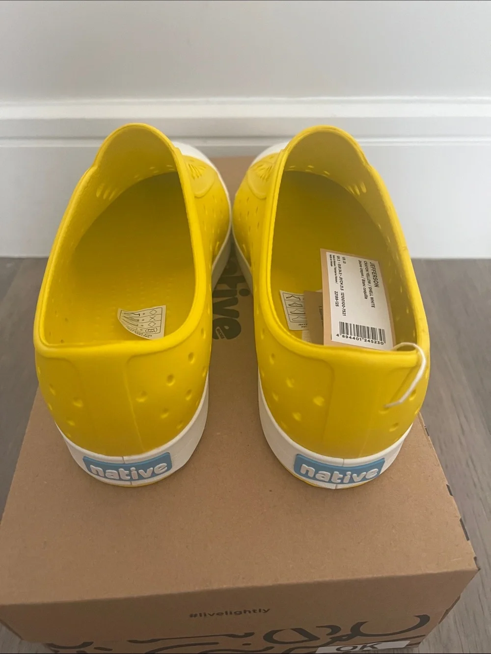 Native Shoes. Jefferson. Kids size 3. Unisex. Yellow. White. New in box.